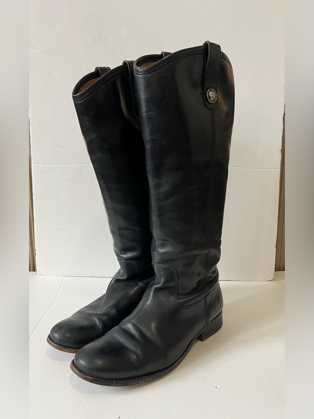 Frye Melissa 77167 Button Classic Black Leather Tall Riding Boots size 7.5B